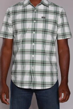 Kimes Ranch Mens Matador Plaid Green Cotton Blend S/S Western Shirt